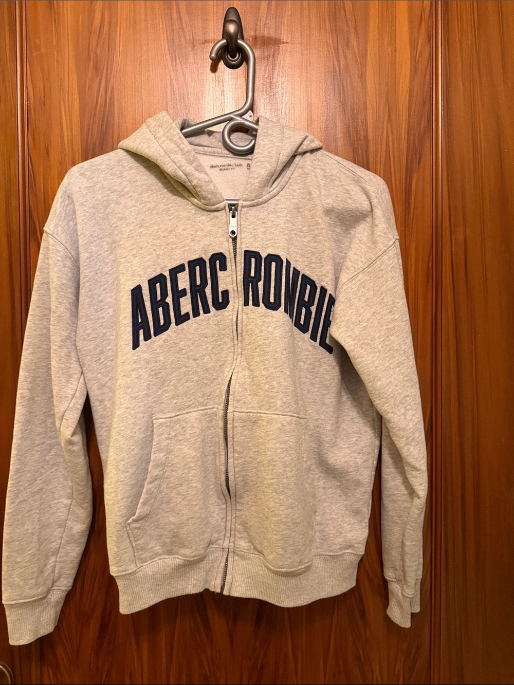 Abercrombie & Fitch size 15/16. Boys Heather Gray Zip-Up Hoodie with Navy Logo
